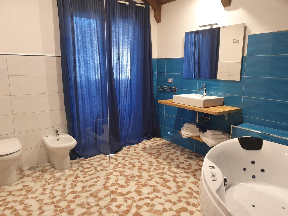 Setteabbracci Suite & Apartments 巴罗尼西 外观 照片