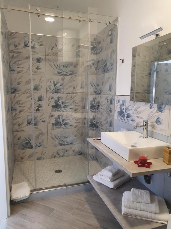 Setteabbracci Suite & Apartments 巴罗尼西 外观 照片