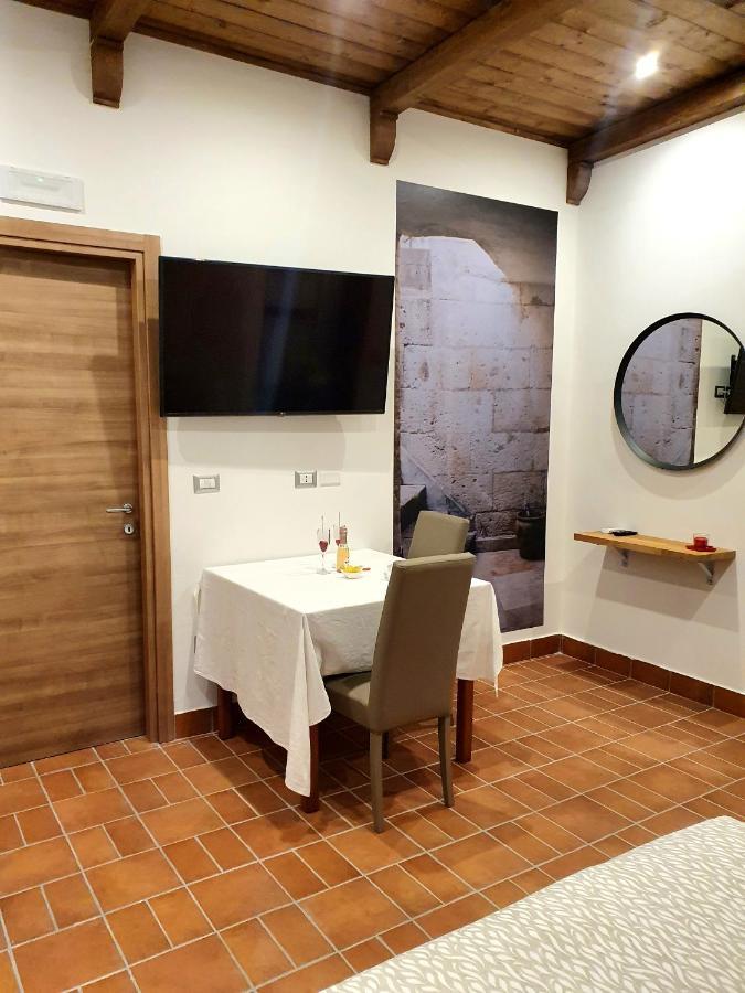 Setteabbracci Suite & Apartments 巴罗尼西 外观 照片